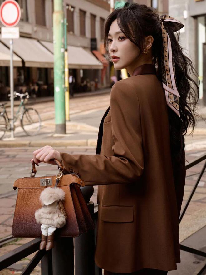 ENDI唐嫣檀健次的衣橱即将大上新!CQ9电子游戏平台玛利亚阿姨加盟F(图11) ENDI唐嫣檀健次的衣橱即将大上新!CQ9电子游戏平台玛利亚阿姨加盟F(图11)